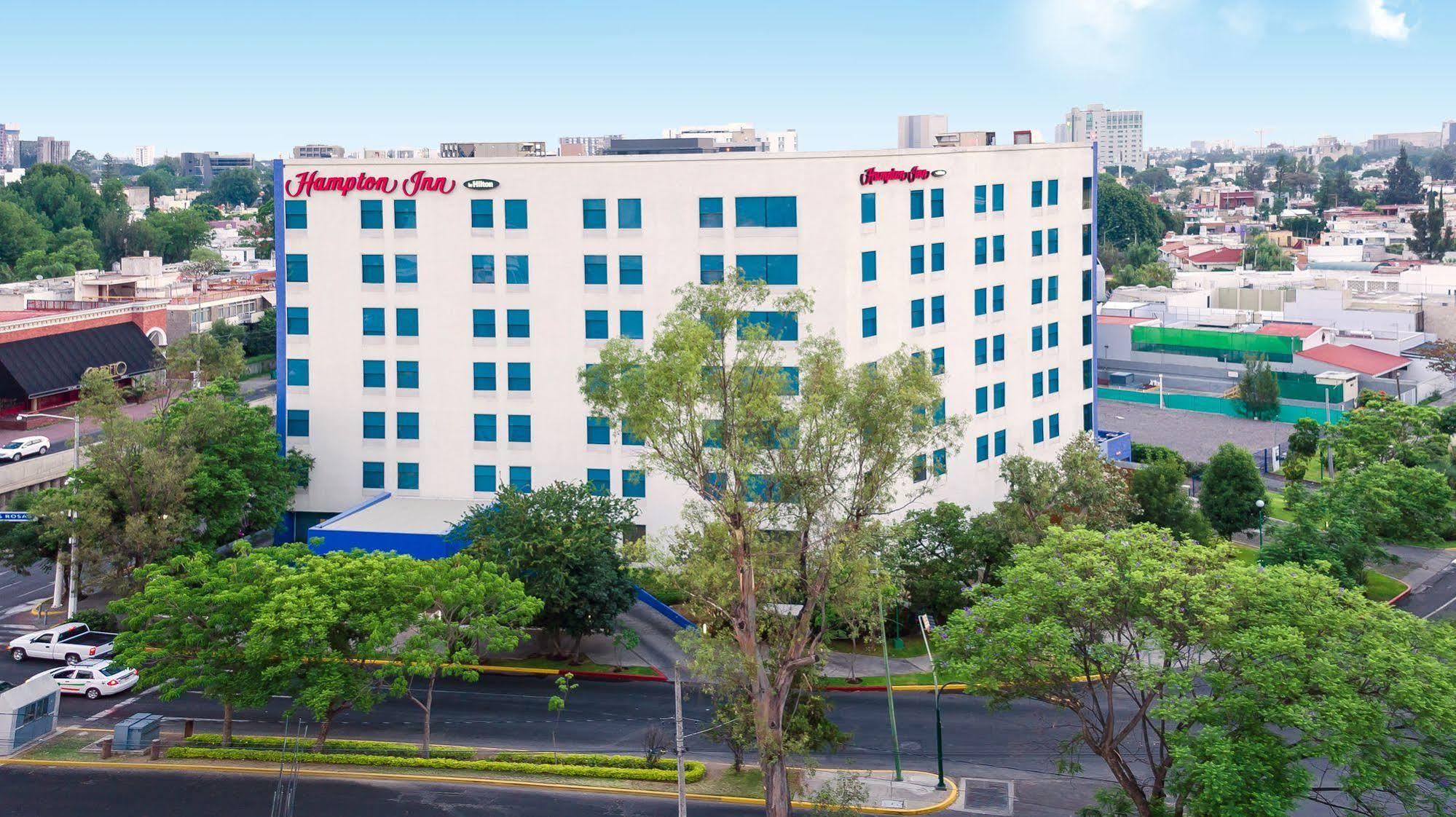 Hampton By Hilton Guadalajara Expo Hotel Exterior photo